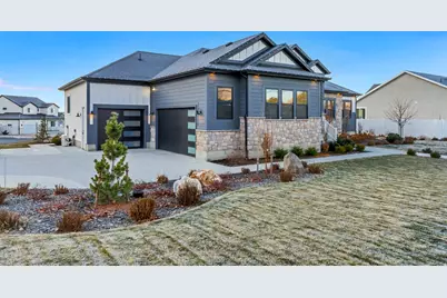 1121 E 2600 N, North Ogden, UT 84414 - Photo 2