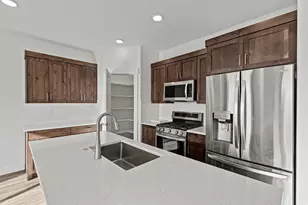 1274 E 480 S, Hyrum, UT 84319 - Photo 8