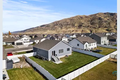 1274 E 480 S, Hyrum, UT 84319 - Photo 26