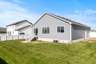 1274 E 480 S, Hyrum, UT 84319 - Photo 24