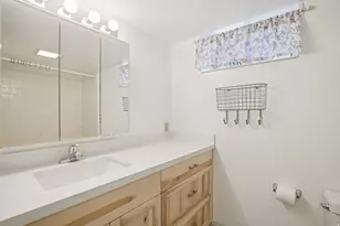 822 N 1200 W, Salt Lake City, UT 84116 - Photo 28