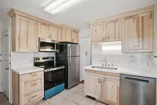 822 N 1200 W, Salt Lake City, UT 84116 - Photo 10