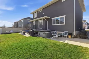 7204 N Honey Field Way, Eagle Mountain, UT 84005 - Photo 34