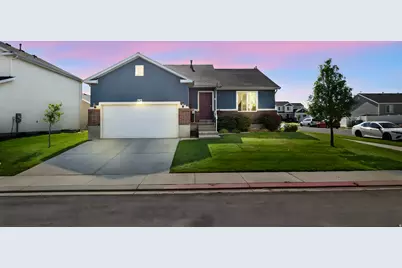 109 W 930 N, Santaquin, UT 84655 - Photo 2
