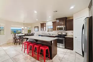 1025 N Ruby Pl, Washington, UT 84780 - Photo 4
