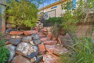 1025 N Ruby Pl, Washington, UT 84780 - Photo 24