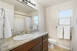 1025 N Ruby Pl, Washington, UT 84780 - Photo 14