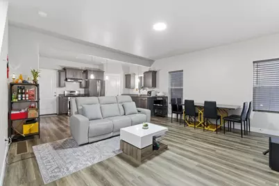 8680 N Shadow Creek Alley, Eagle Mountain, UT 84005 - Photo 2