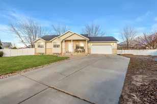 1570 S 1233 E, Spanish Fork, UT 84660 - Photo 2