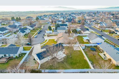 1570 S 1233 E, Spanish Fork, UT 84660 - Photo 40