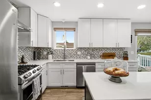 3533 E Country Manor Rd, Cottonwood Heights, UT 84121 - Photo 8