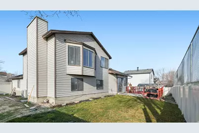 3423 S 5020 W, West Valley, UT 84120 - Photo 16