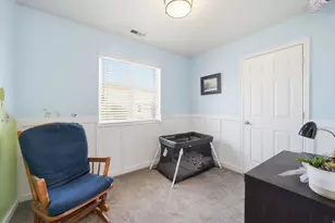 7809 N Ash Point Cir, Eagle Mountain, UT 84005 - Photo 14