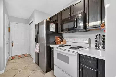 7809 N Ashpoint Cir, Eagle Mountain, UT 84005 - Photo 8