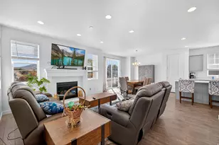 13051 S Twisted Oak Dr, Herriman, UT 84096 - Photo 6