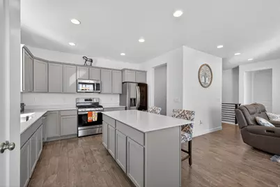 13051 S Twisted Oak Dr, Herriman, UT 84096 - Photo 10