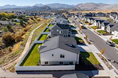 13051 S Twisted Oak Dr, Herriman, UT 84096 - Photo 38