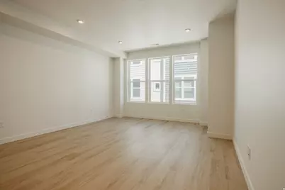 247 E 1825 N #7, North Ogden, UT 84414 - Photo 4