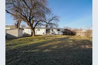 4417 S Jills Pl W, West Valley, UT 84120 - Photo 4