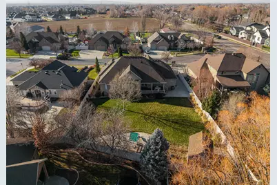 186 N Mountain Vistas Rd, Kaysville, UT 84037 - Photo 38