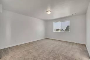 3402 S 2410 W, Syracuse, UT 84075 - Photo 42