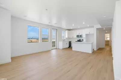 5232 W Black Twig Dr Dr S #102, South Jordan, UT 84009 - Photo 2