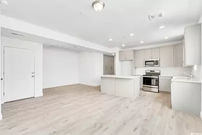 5232 W Black Twig Dr S #201, South Jordan, UT 84009 - Photo 2
