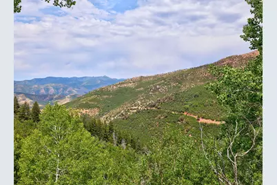 2214 S Aspen Rd #424, Salt Lake City, UT 84109 - Photo 4