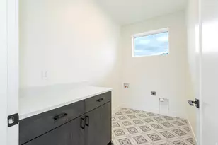 11186 S 1000 E, Sandy, UT 84094 - Photo 22