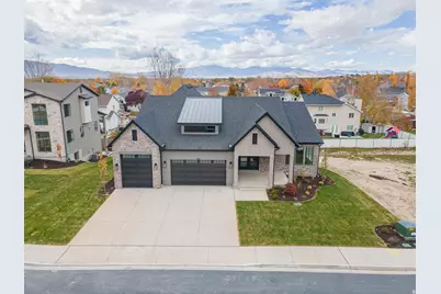 1727 N Siena Cir #4, Pleasant Grove, UT 84062 - Photo 4