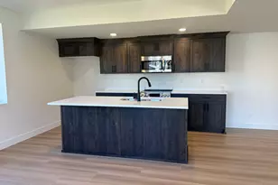 1727 N Siena Cir, Pleasant Grove, UT 84062 - Photo 32