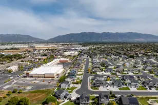 1876 S 1230 W, Syracuse, UT 84075 - Photo 58