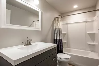 1876 S 1230 W, Syracuse, UT 84075 - Photo 32