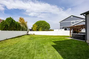 1876 S 1230 W, Syracuse, UT 84075 - Photo 42