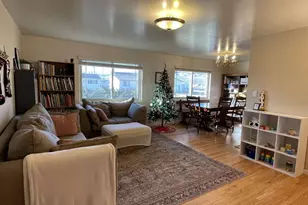 978 N Tremont St, Tremonton, UT 84337 - Photo 2