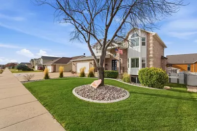 4047 S 2175 W, Roy, UT 84067 - Photo 2