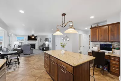 4047 S 2175 W, Roy, UT 84067 - Photo 14