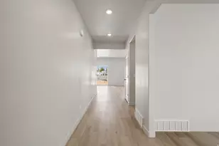 3393 W 3550 S, West Haven, UT 84401 - Photo 8