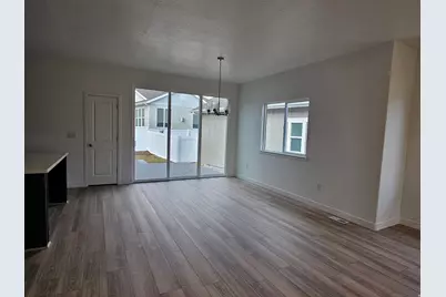 12064 S Teton Range Dr W #233, Herriman, UT 84096 - Photo 8