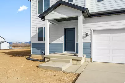 842 N 160 E #17, Santaquin, UT 84655 - Photo 6