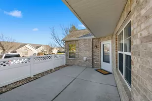 6839 W Abbey Glen Way, West Valley, UT 84128 - Photo 4