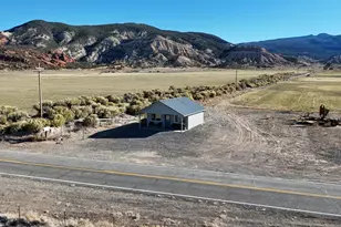 890 E Hatchery Rd, Bicknell, UT 84715 - Photo 24