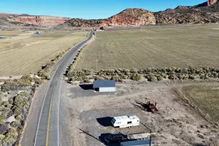 890 E Hatchery Rd, Bicknell, UT 84715 - Photo 34