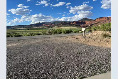 890 E Hatchery Rd, Bicknell, UT 84715 - Photo 14