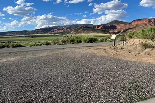 890 E Hatchery Rd, Bicknell, UT 84715 - Photo 14