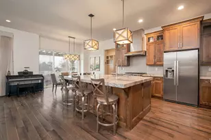 10688 S Dielsdorf Rd E, Sandy, UT 84092 - Photo 8