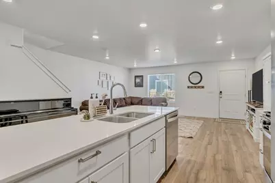 1294 S 3610 E, Spanish Fork, UT 84660 - Photo 10