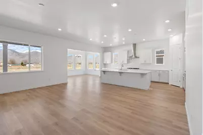 3075 E 1000 S #305, Spanish Fork, UT 84660 - Photo 12