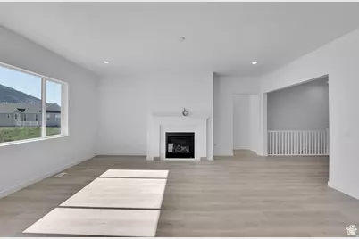 3075 E 1000 S #305, Spanish Fork, UT 84660 - Photo 4