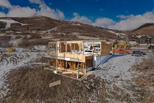 10202 N Liv Pl, Park City, UT 84060 - Photo 12